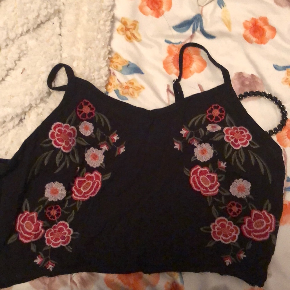 CROP TANK